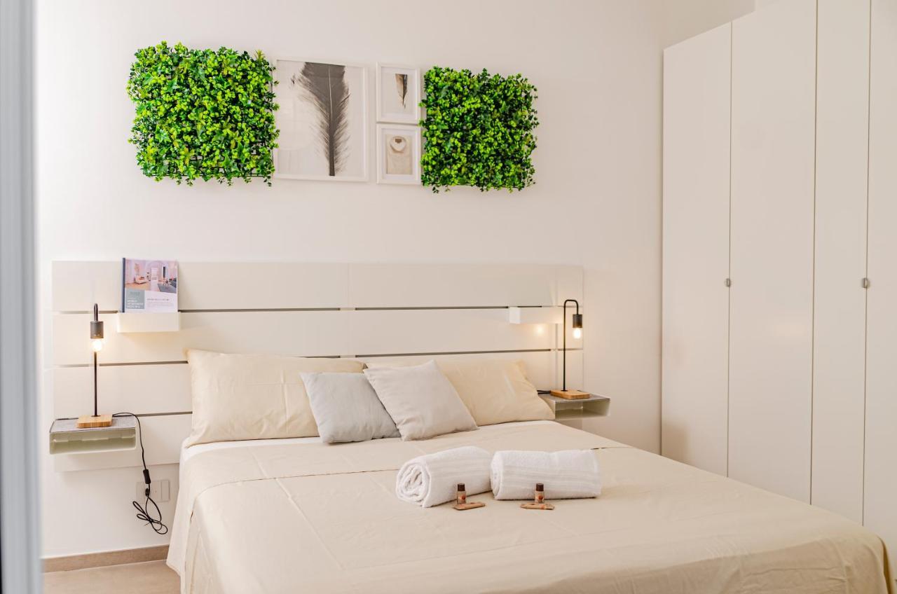 Apulialux Design Apartment - Relax, Spa E Free Parking Бари Экстерьер фото